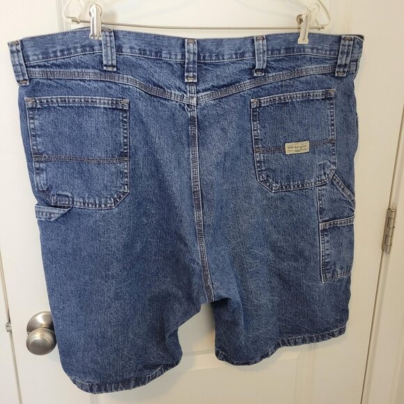 Wrangler Denim Jean Carpenter Shorts Relaxed Shorts 10" Inseam Men's Size 44 - Picture 1 of 6